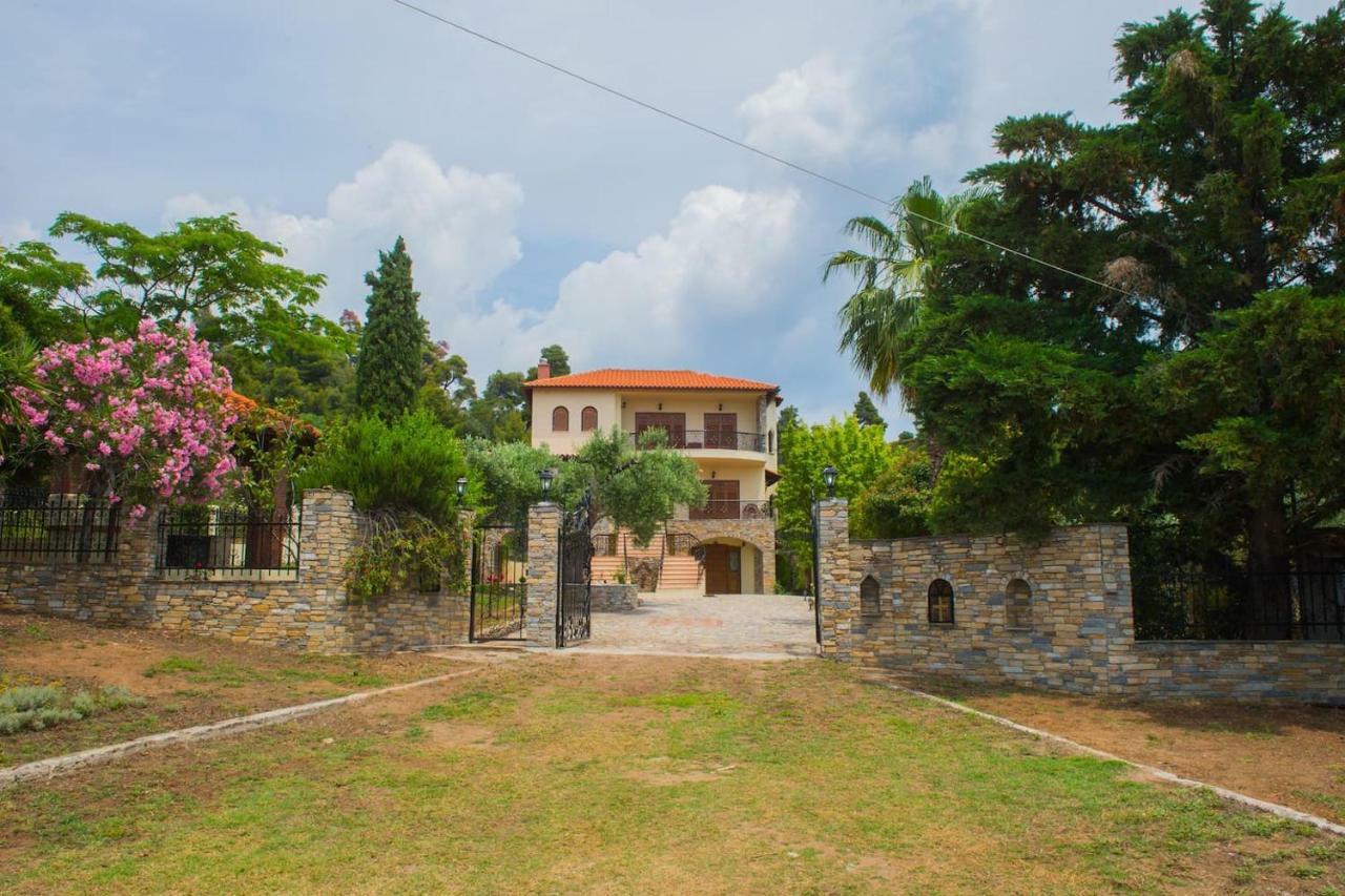 Villa Anna Nea Skioni Exterior photo
