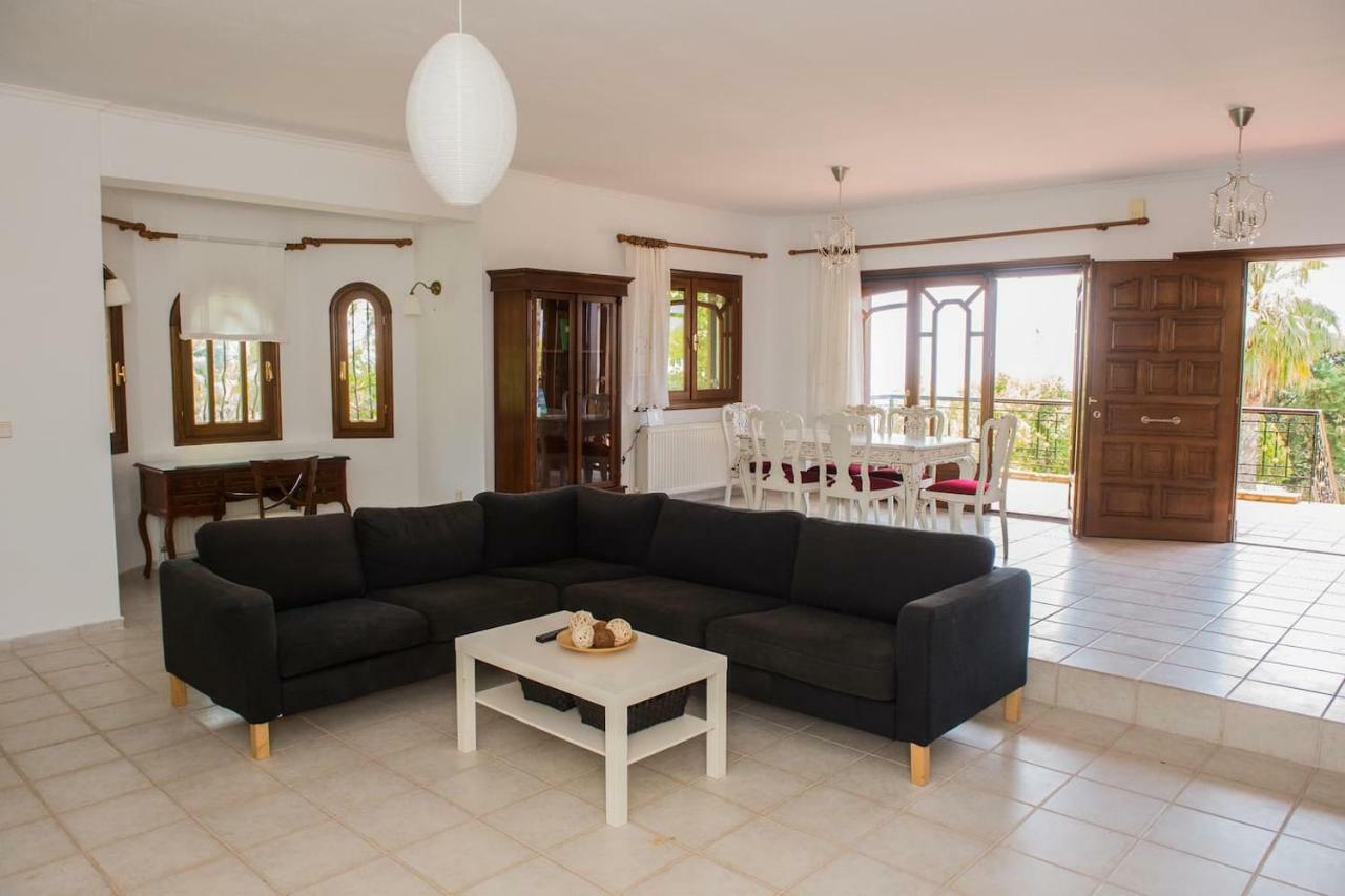 Villa Anna Nea Skioni Exterior photo