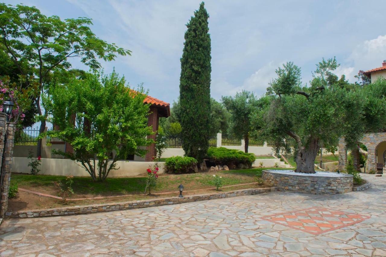 Villa Anna Nea Skioni Exterior photo